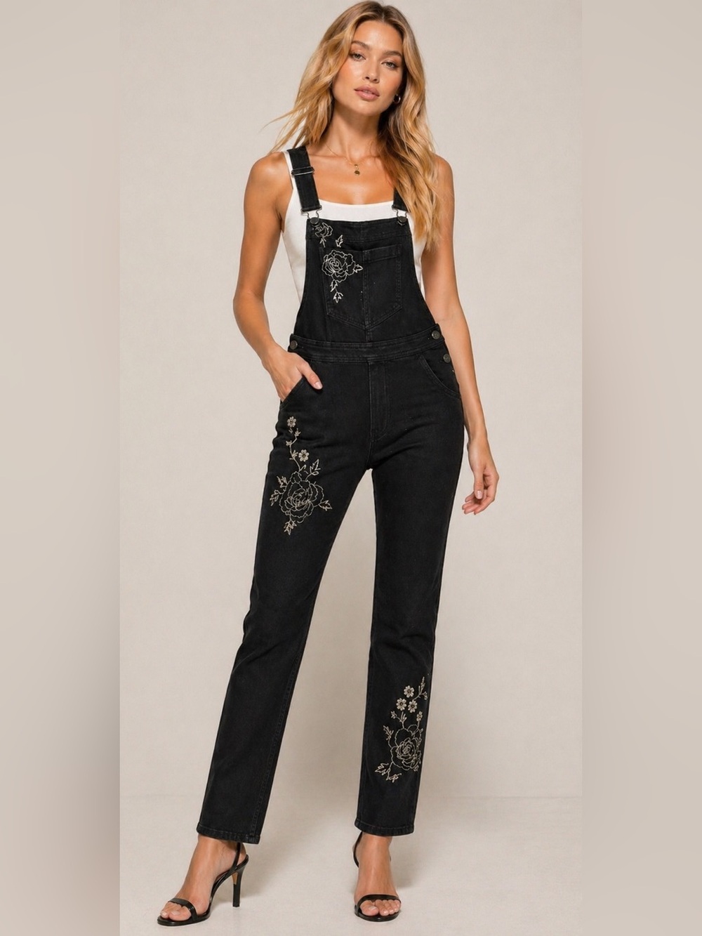 NWT Driftwood Black Embroidered Floral Overalls Size L Boho Denim
